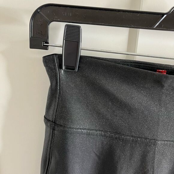 Spanx Faux leather shiny leggings shaping black small NWOT - Picture 7 of 14